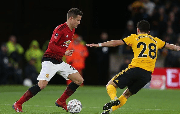 新疆三分球大失水准25投仅8中，纳托尔6中1齐麟3中0（新疆三分线哑火：全队25投仅8中，纳托尔6投1中、齐麟3投0中）